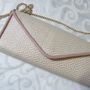 Noua-posetuta Bijou Brigitte