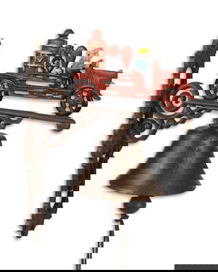 Clopot din fonta cu un tractor