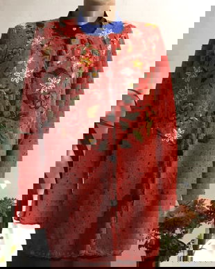 Jacheta cu broderii florale