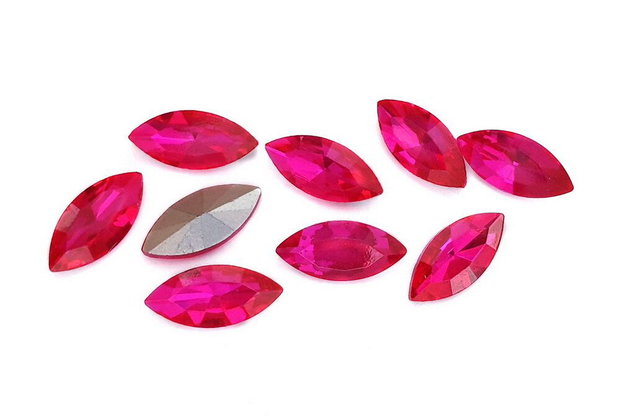 Cabochon din sticla, horse eye, 10x5 mm, siclam