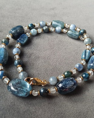 Colier din pietre naturale de kyanit, topaz si hematit, Colier din pietre naturale