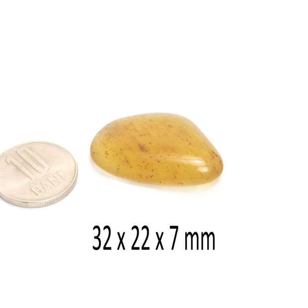 Olive opal, 32 x 22 x 7 mm, PR-003