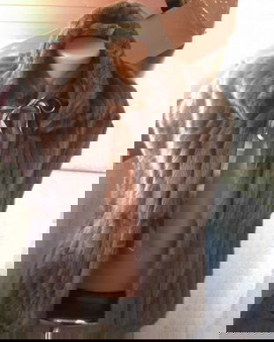 REZERVAT MADAME LOUISE NAIROBI CAPA VINTAGE ANII 50/60 BLANA NATURALA SUPERBA -COLECTIE