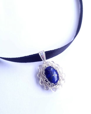 Colier argintat-sarma cupru placata cu argint, lapis lazuli