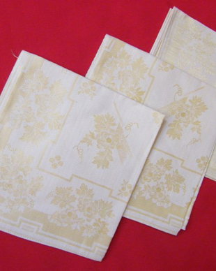 Set 3 servete damasc-noi