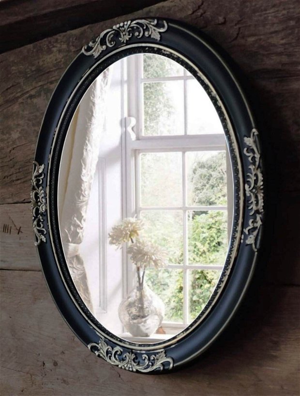 Oglinda ovala de perete