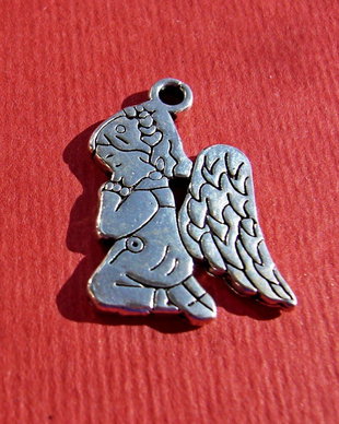 Ingeras pandantiv gravat din argint .925 aprox 1.5x15x21 mm (cu anoul)