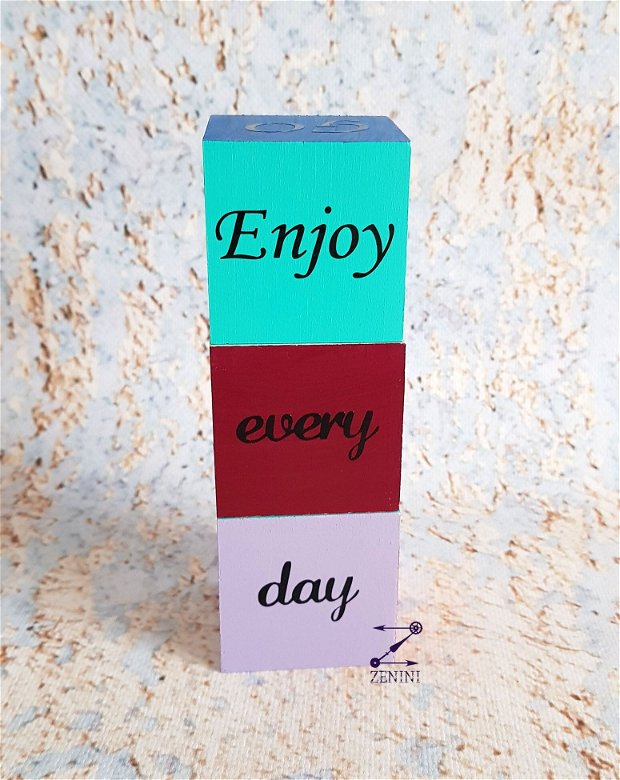 Cuburi mesaje motivationale, cuburi cu mesaj, set cuburi motivationale, set cuburi colorate, cuburi pictate manual