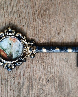 Cuier in forma de cheie-vintage
