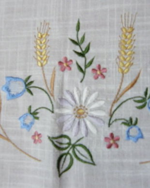 Broderie  flori de camp