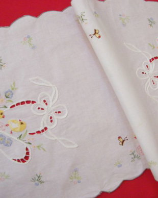 Mileu broderie Paste 68/34 cm