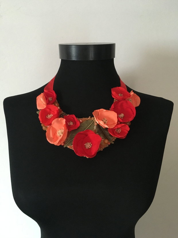 Colier statement "Forever Coral"