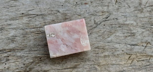 Cabochon opal roz, 28x22 mm