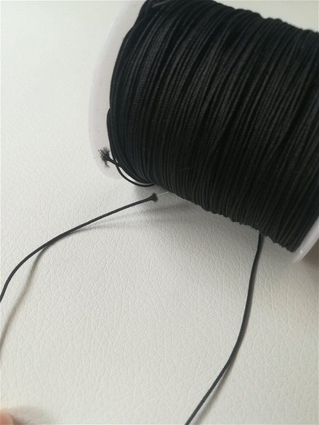 Snur cu nylon (guta) in interior, negru, 0,8mm - 1m