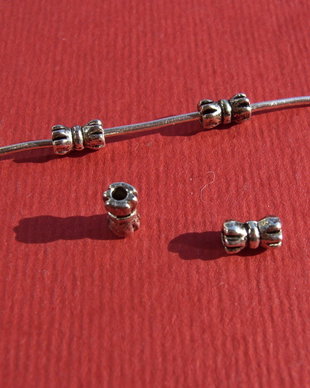 Fundita - tub distantier aprox 3.5x5.5 mm