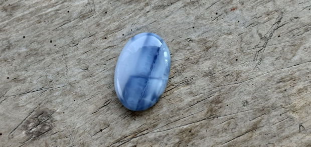 Cabochon opal albastru, 32x22 mm