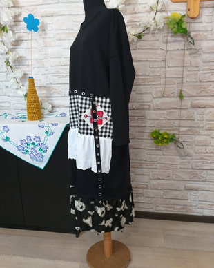 Rochie alb și negru