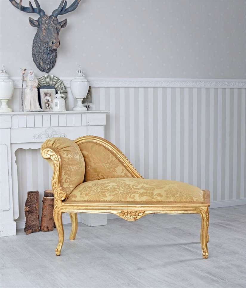 Sofa din lemn masiv auriu cu tapiterie din matase aurie