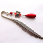 semn de carte cu  howlite rosu 38712