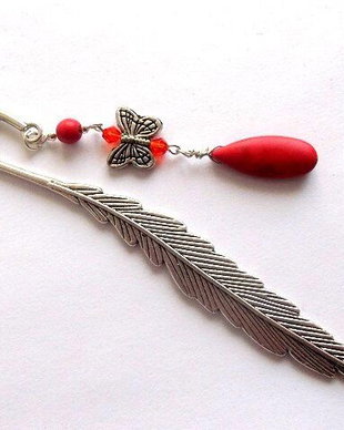 semn de carte cu  howlite rosu 38712