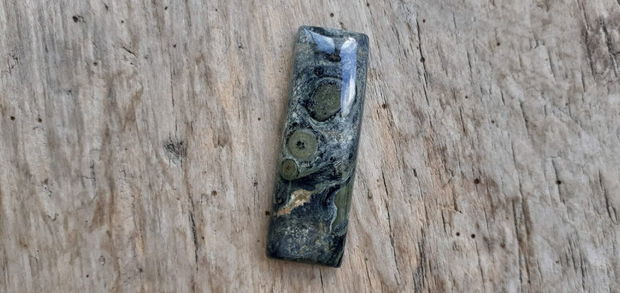 Cabochon kambaba jasper, 40x18 mm