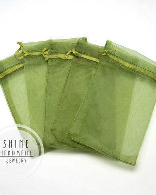 Saculeti organza verde, 9x7cm