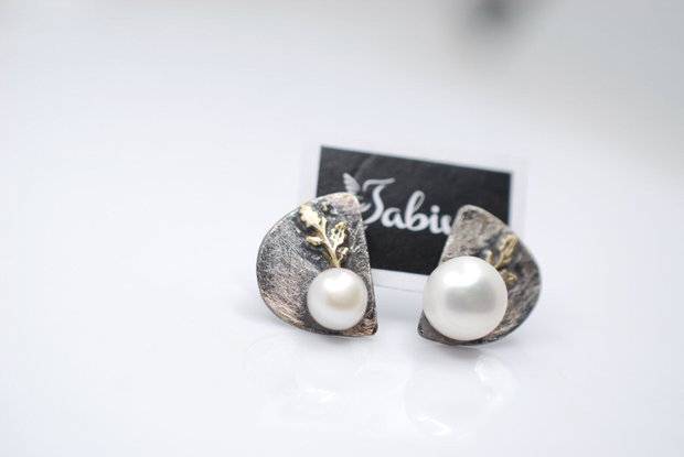 Cercei asimetrici din argint si perle, cercei argint, cercei statement, cercei handmade