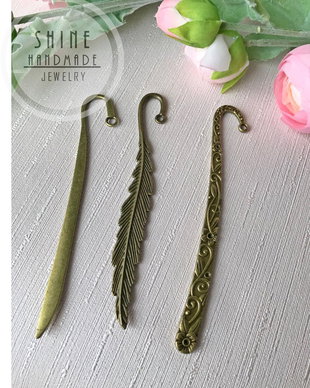 Semne de carte, bronz antichizat