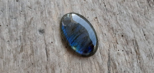 Cabochon labradorit 32x21 mm