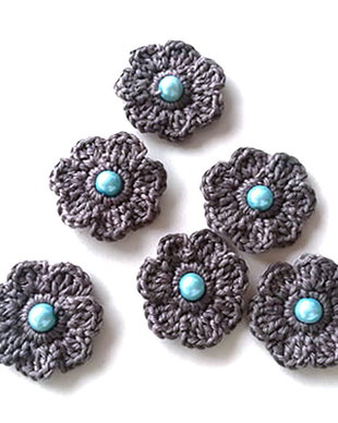 Lot floricele crosetate manual