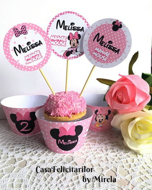 Toppersuri tematica Minnie mouse personalizate