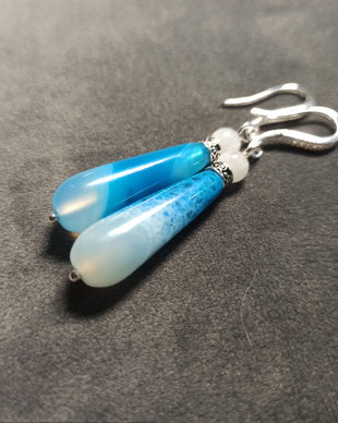 Cercei agate albastre si piatra lunii, cu accesorii de argint 925