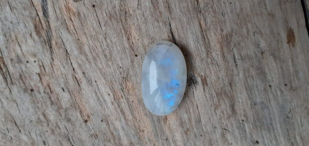 Cabochon piatra lunii rainbow, 23x14x6-7 mm