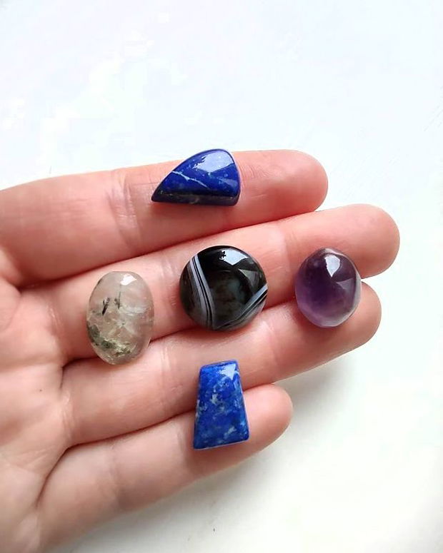 Set 5 semipretioase - Cabochon  - Lapis lazuli, Agat, Ametist, Prehnit  - SP50