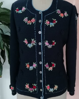 Jacheta Chery navy