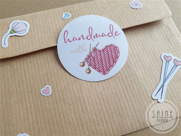 Stickere Handmade with Love pentru produse crosetate
