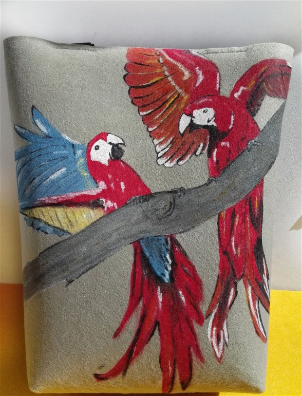 Geantă "red parrots"