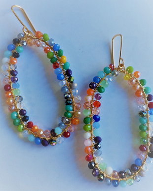 Cercei handmade din sarma,cristale tip swarovski  multicolore