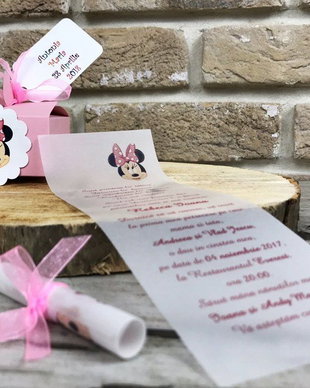 Invitatie vesela cu Minnie Mouse