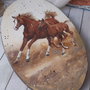 Cai in galop - tablou realizat prin tehnica decoupage