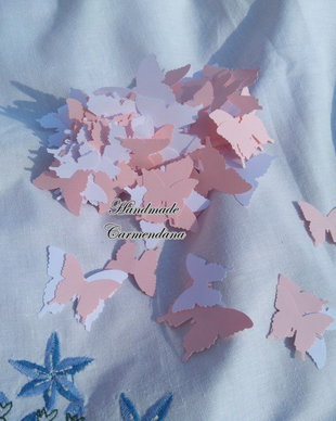 Confetti fluturi