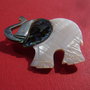 Brosa elefantel din sidef combinat cu paua abalone aprox 46x36 mm