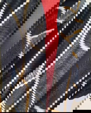 haina din piele intoarsa