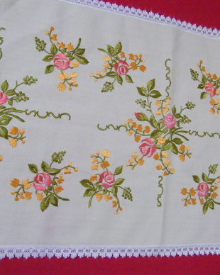 Traversa broderie matase