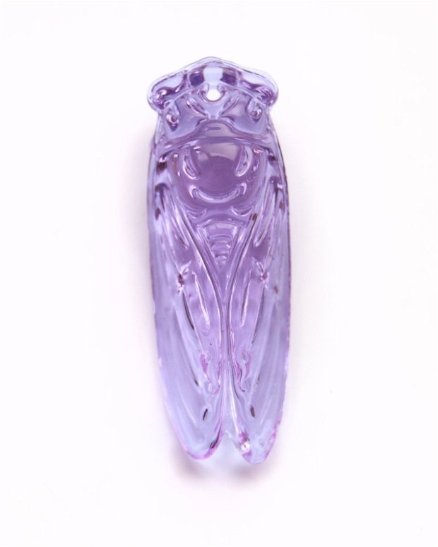 Cicada - pandantiv din sticla lavender