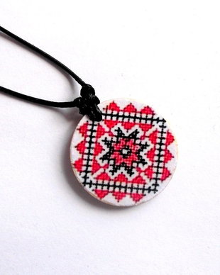 colier lemn motiv traditional 38856