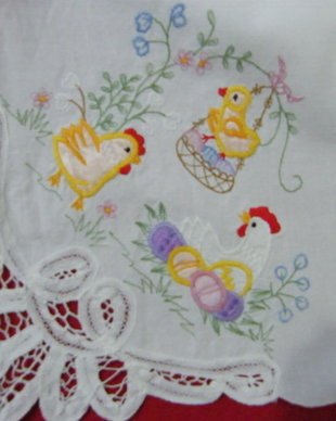 Napron cu broderie 78 cm