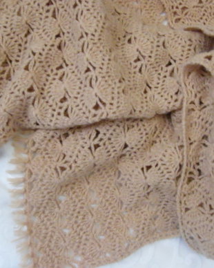 Esarfa melana  crosetata