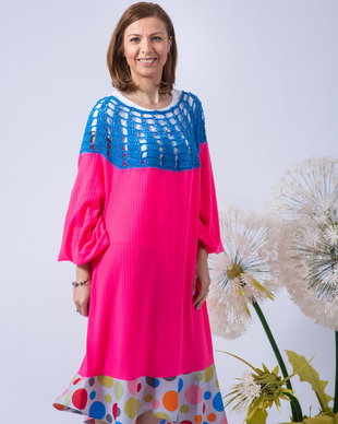 Rochie roz, buline colorate , croșet interesant