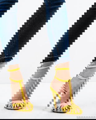 Sandale Jordanne Galbene